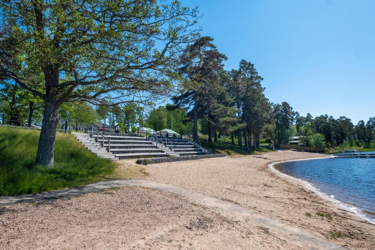 Krongarden Vandrarhem Kristinehamn Dış mekan fotoğraf